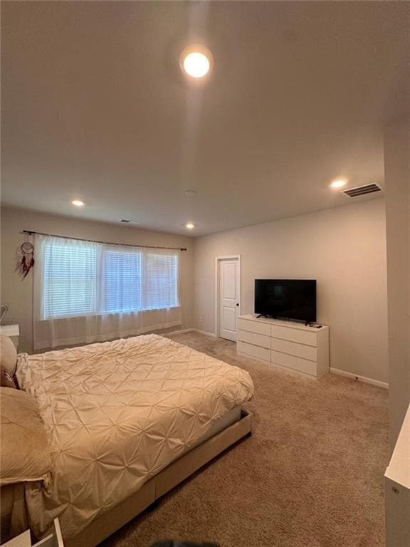 Building Photo - 205 Birdie Cir
