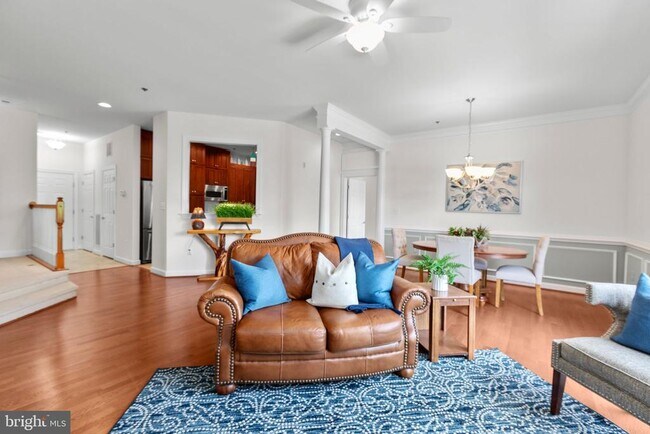Building Photo - 830 Belmont Bay Dr