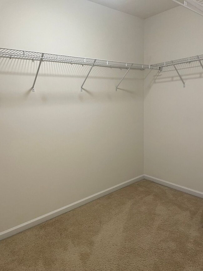 Building Photo - All you need and more in Millbridge!
