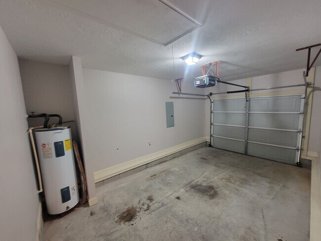 Building Photo - Arbor Landing - Columbia County