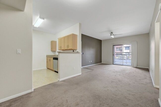 Building Photo - Downstairs 1 Bedroom Unit in Gated Community - S.W.