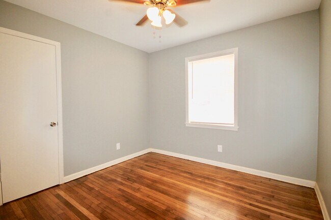 Building Photo - 4200 Arrow Rd