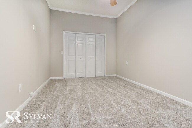Building Photo - Come view this lovely home