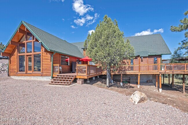 Building Photo - 6823 Fara Dr