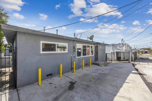 Building Photo - 4613 1/2 Valley Blvd