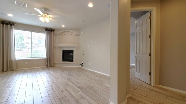 Building Photo - Lovely Rio Rancho Home! 4 Bedroom, 2 bath!