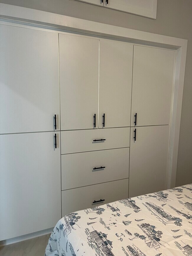 Building Photo - 19950 SW 132nd Ct