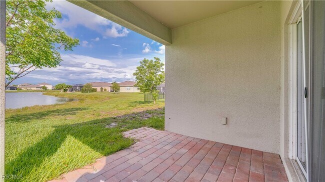 Building Photo - 3426 Acapulco Cir