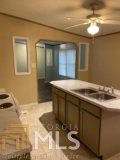 Building Photo - 223 New Image Dr