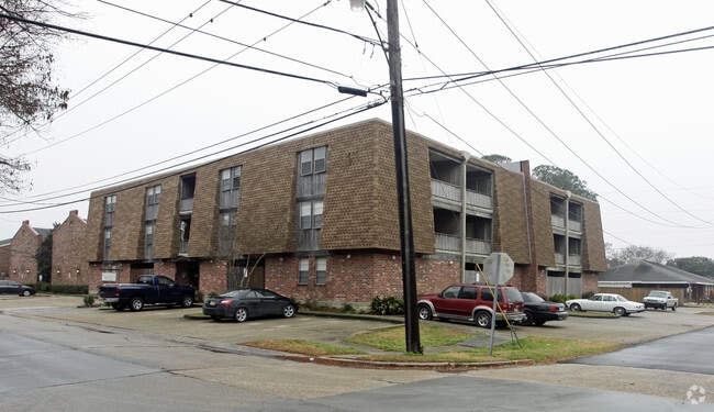 Primary Photo - Greenhouse Apartments