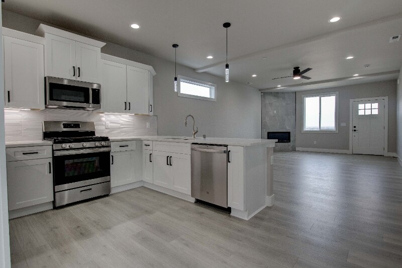 Building Photo - 711 Rio Vis Lp