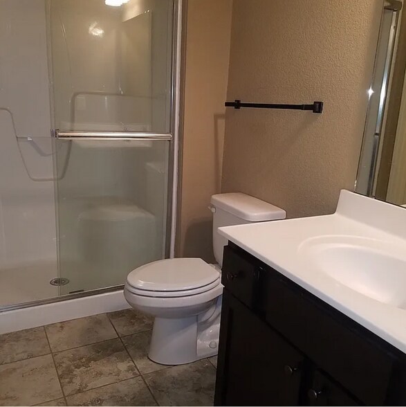 Building Photo - 2176 SW Timbertrace Ln