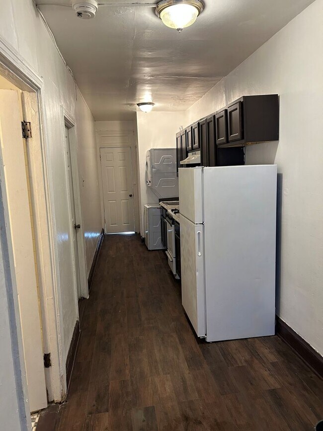 Building Photo - MINN1733