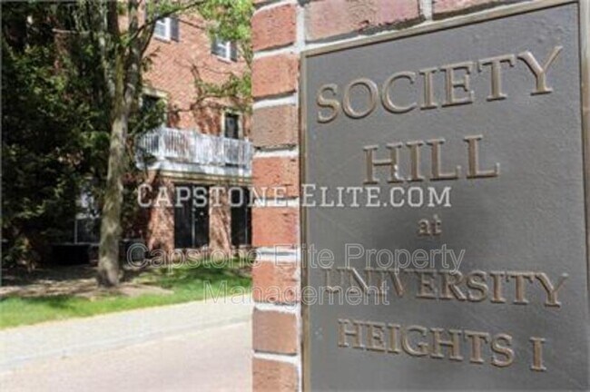 Building Photo - 206 Matthews Drive