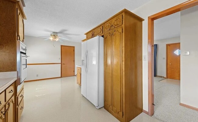 Building Photo - 813 NE 86th St