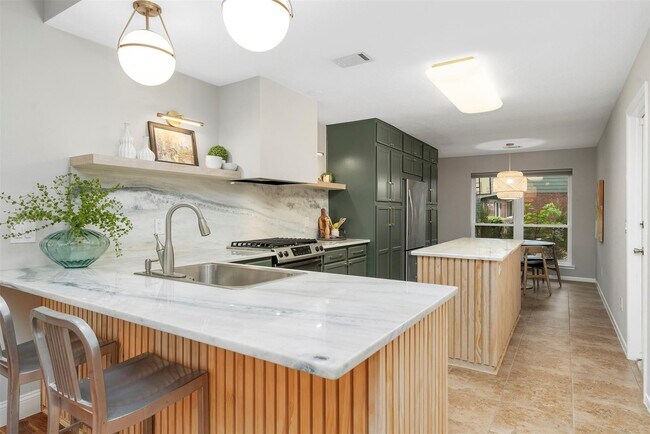 Building Photo - 36 White Bark Pl