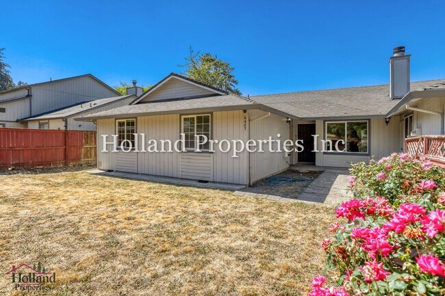 Building Photo - 6685-6687 SW 192nd Ave