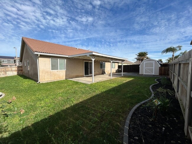 Building Photo - What are you waiting for?