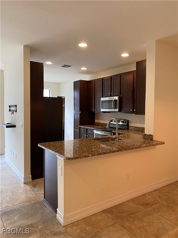 Building Photo - 9451 Sardinia Way