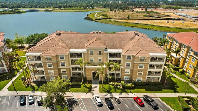 Building Photo - 5024 Shoreway Loop