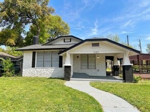 Building Photo - 1245 Kayton Ave