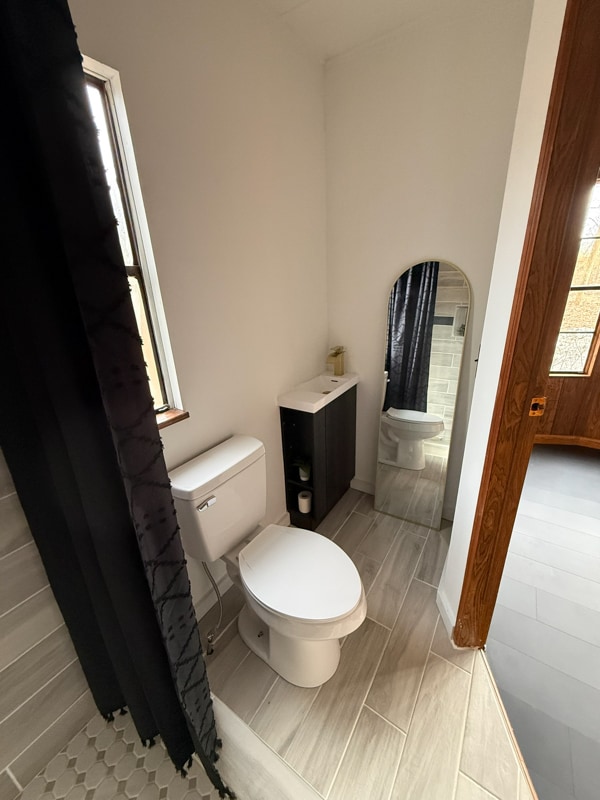 Building Photo - 1331 Oak Grove Rd