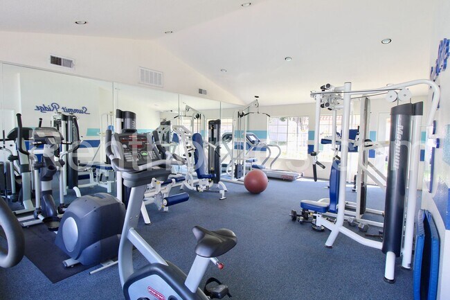 Building Photo - 10750 Aderman Ave