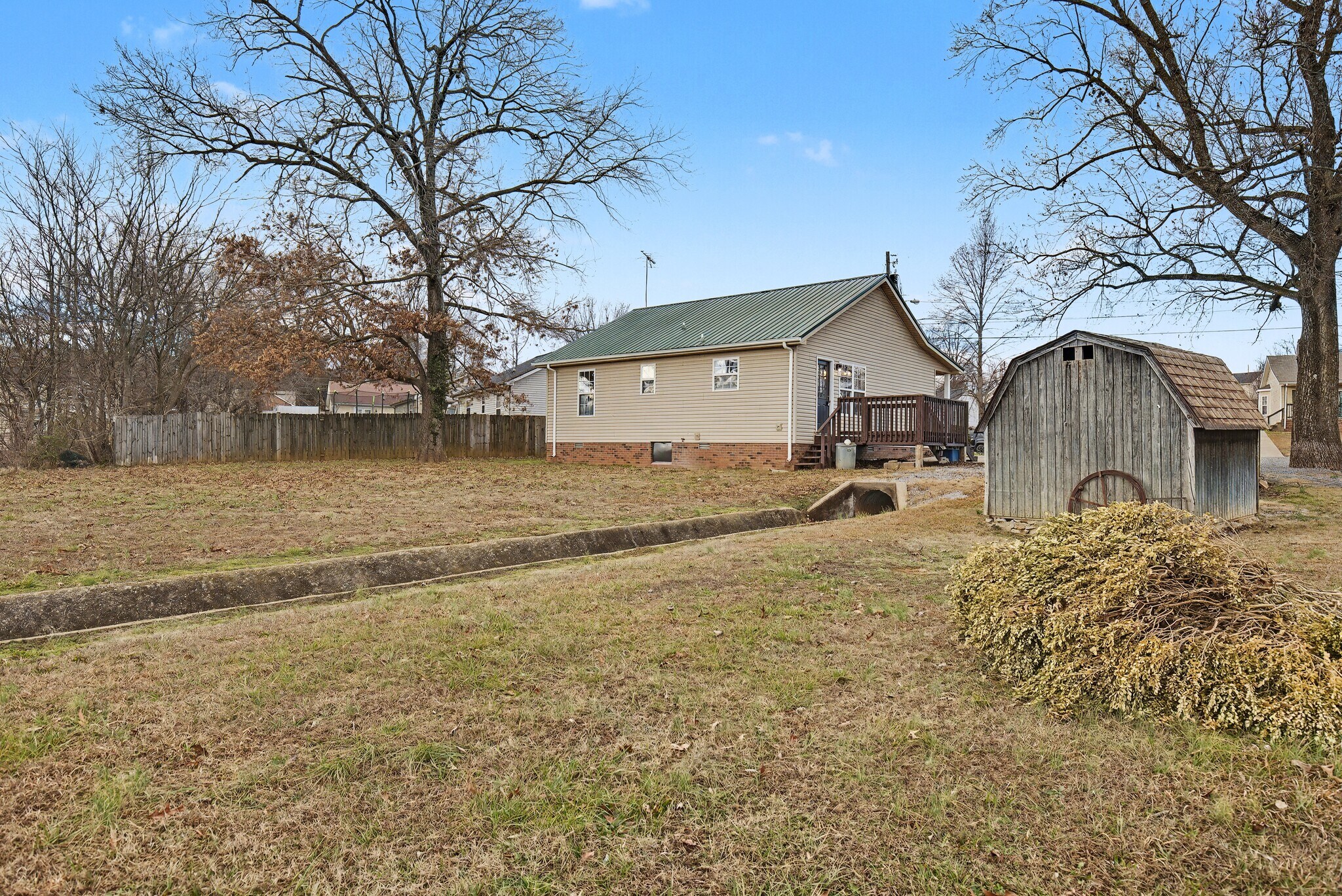 Building Photo - 256 Fritz Cir