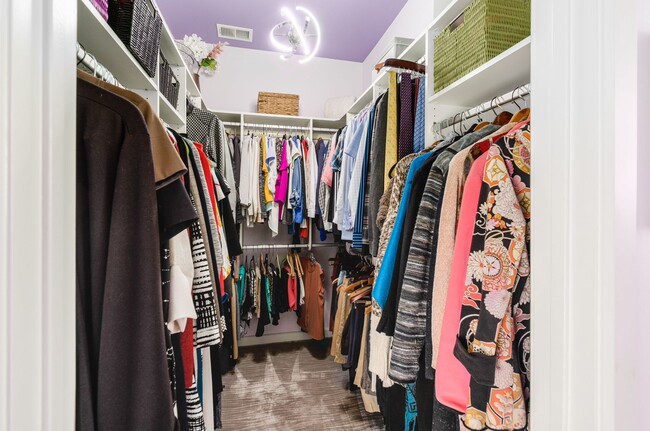 Walk-in closet in master bedroom - 1300 Northwest Blvd