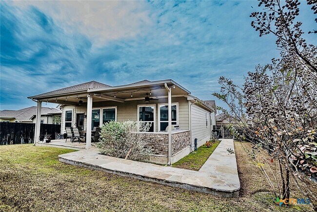 Building Photo - 688 Bridgestone Way