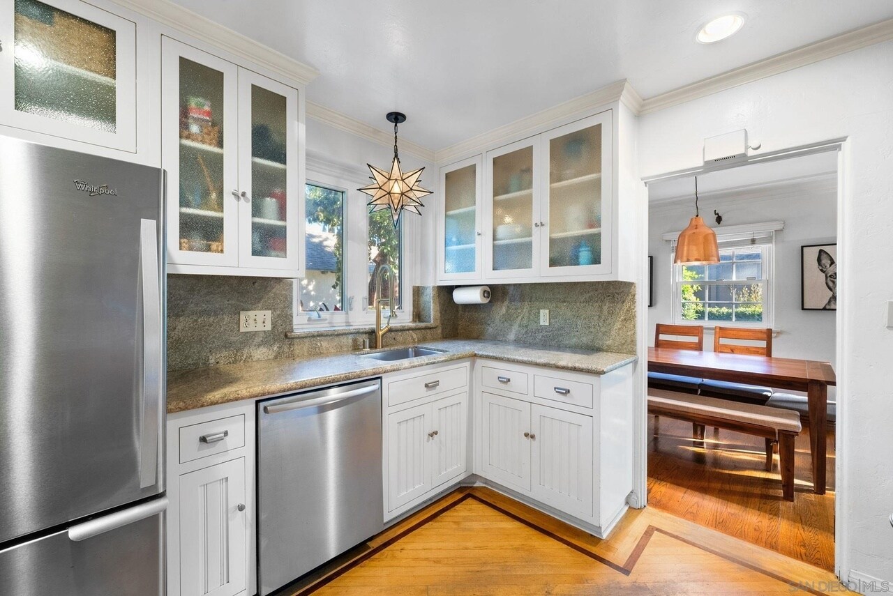 Building Photo - 4527 49th St