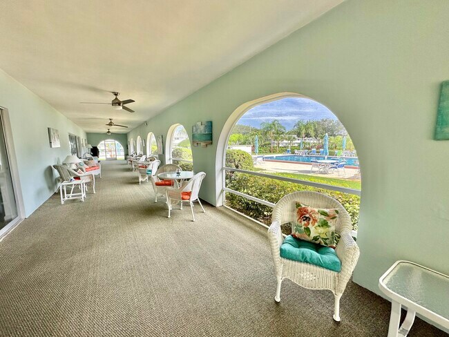 Building Photo - 6 Garden St