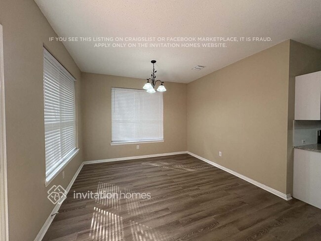 Building Photo - 1012 Tanglewood Dr