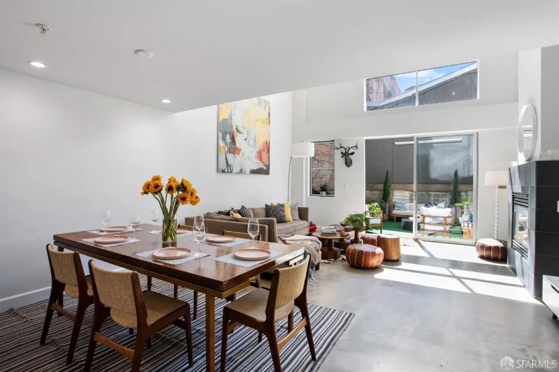 Building Photo - 2412 Harrison St