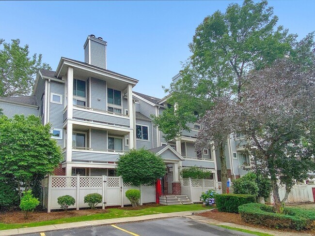 Primary Photo - 200 Falls Blvd