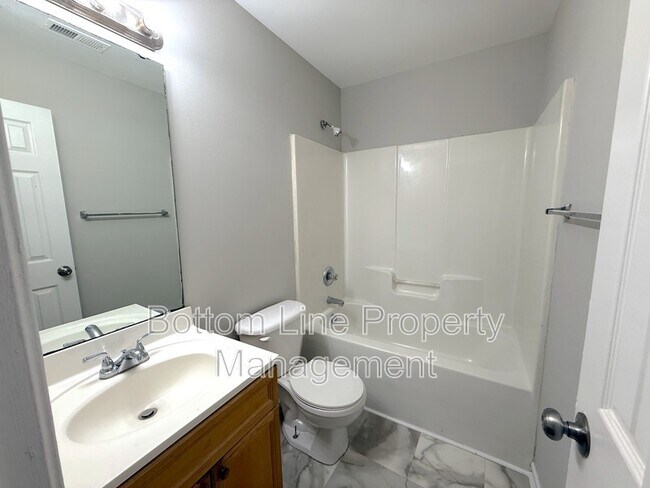 Building Photo - 5503 Windy Valley Dr
