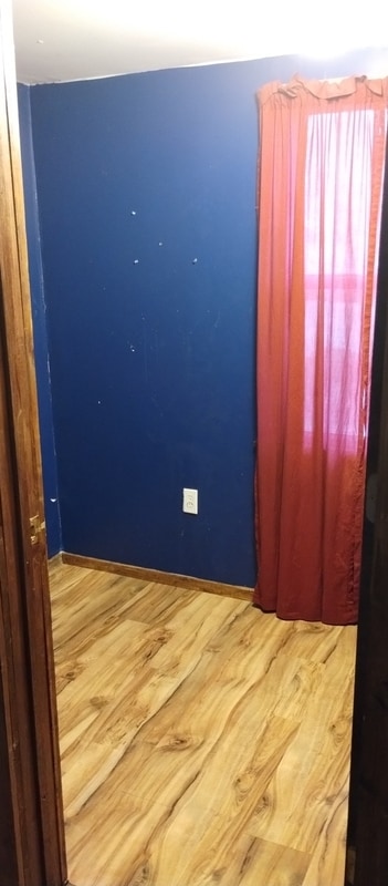 Building Photo - Second St - 2516