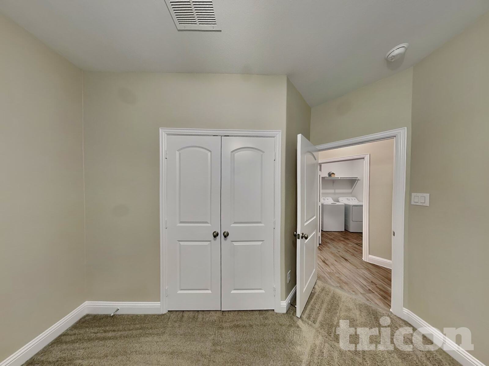 Building Photo - 210 Morning Glory Pl