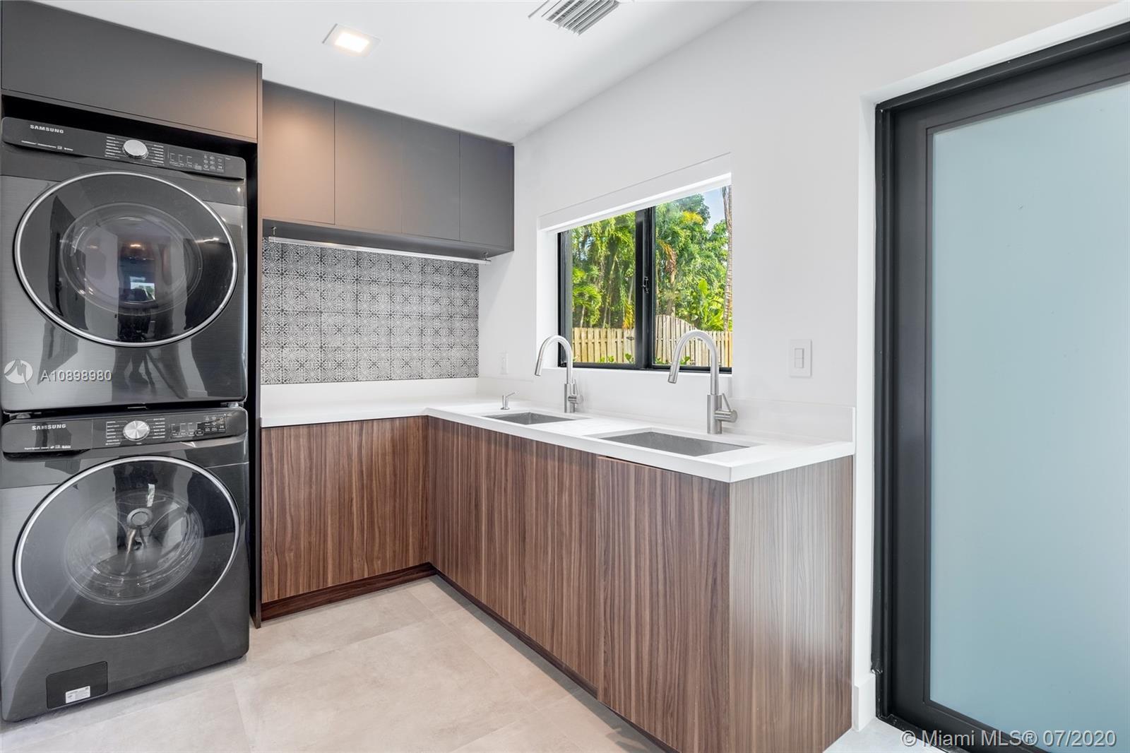 Building Photo - 13306 SW 58th Ct