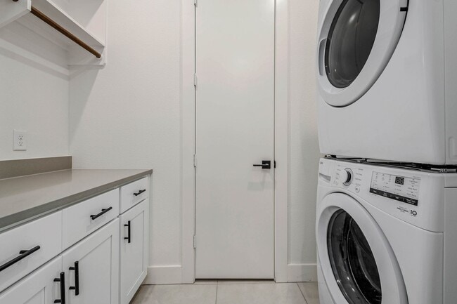 Building Photo - Brand NEW 4 Bedroom 4.5 Bathroom Townhome at The Urban Available for June Pre-lease!