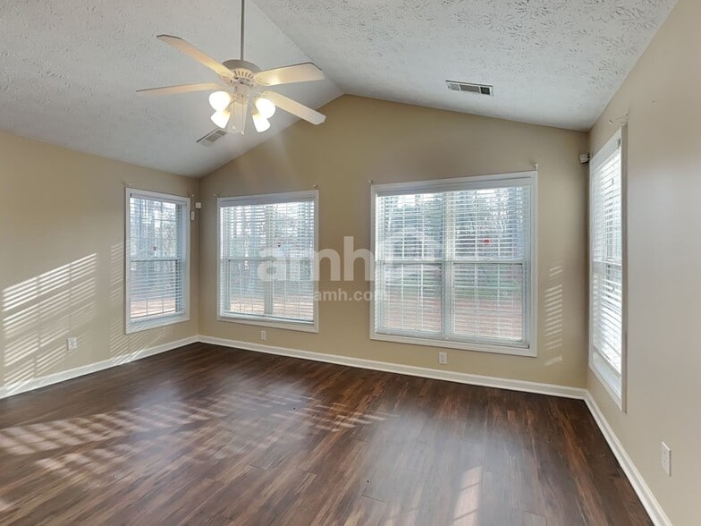 Building Photo - 1394 Prospect Creek Ct