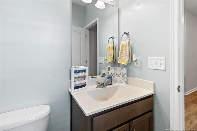 Building Photo - 516 Loom Dr