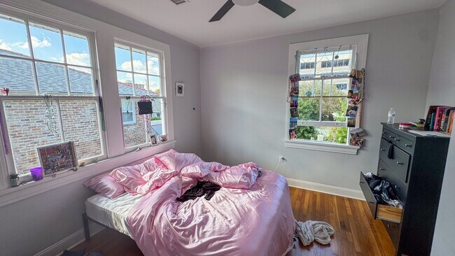 Building Photo - New Construction - 7BR for 2026 School Year!