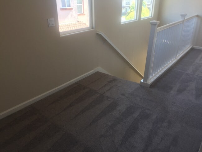 Building Photo - 772 Montecito Ct