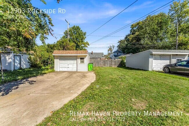 Building Photo - 12903 Rockside Rd