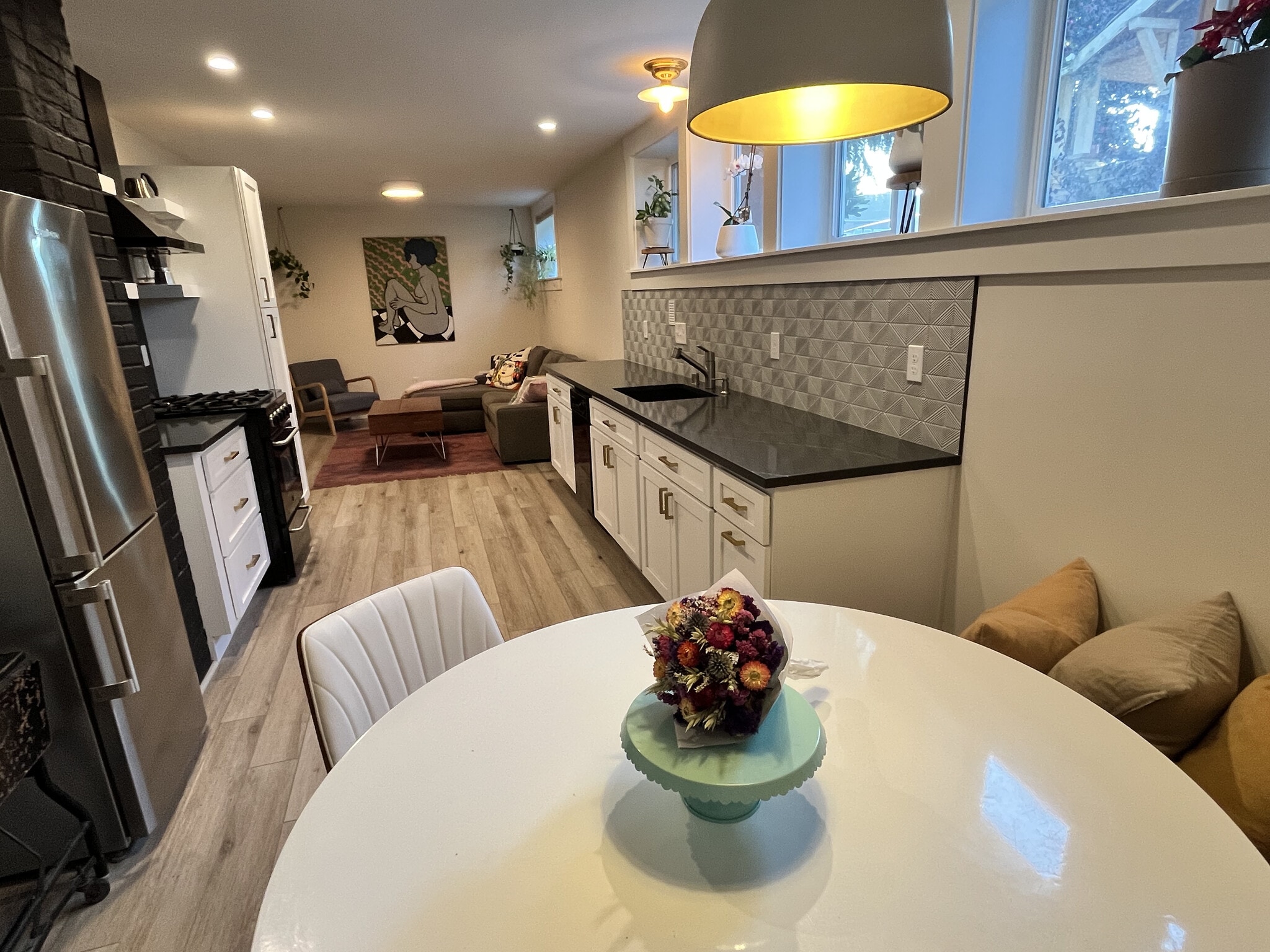 Building Photo - 6113 39th Ave S