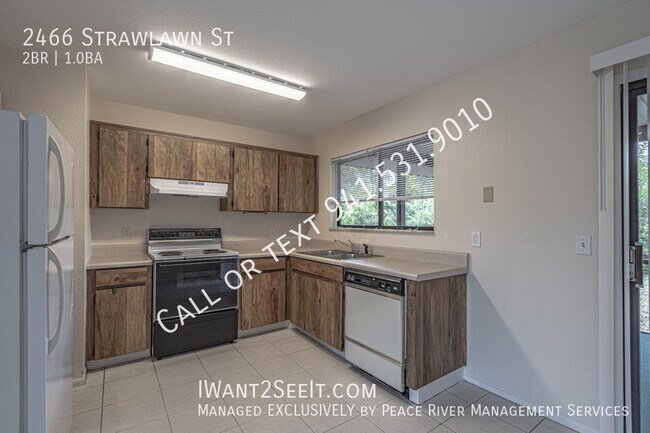 Building Photo - 2466 Strawlawn St