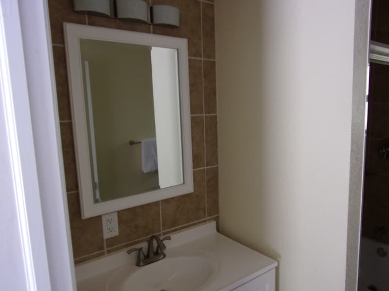 Building Photo - 101 Caloosa St