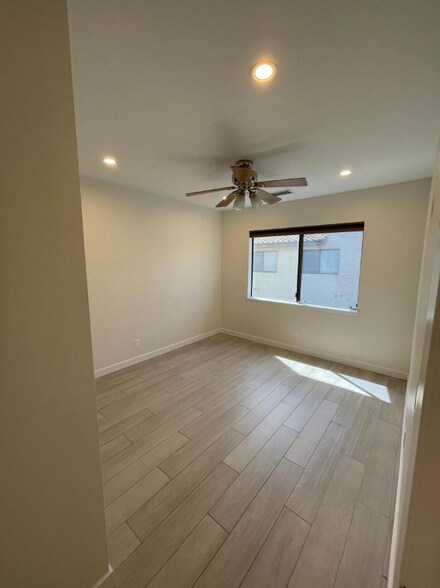 Building Photo - 26364 W Plata Ln