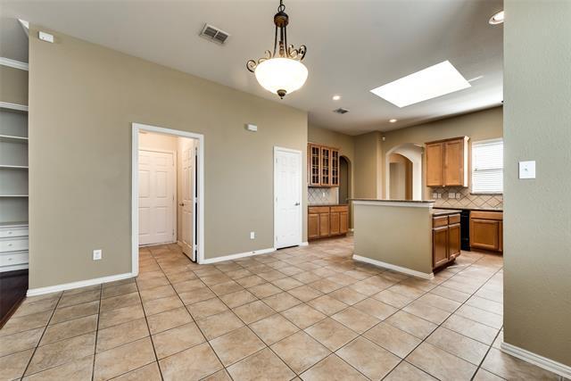 Building Photo - 12273 Hawk Creek Dr